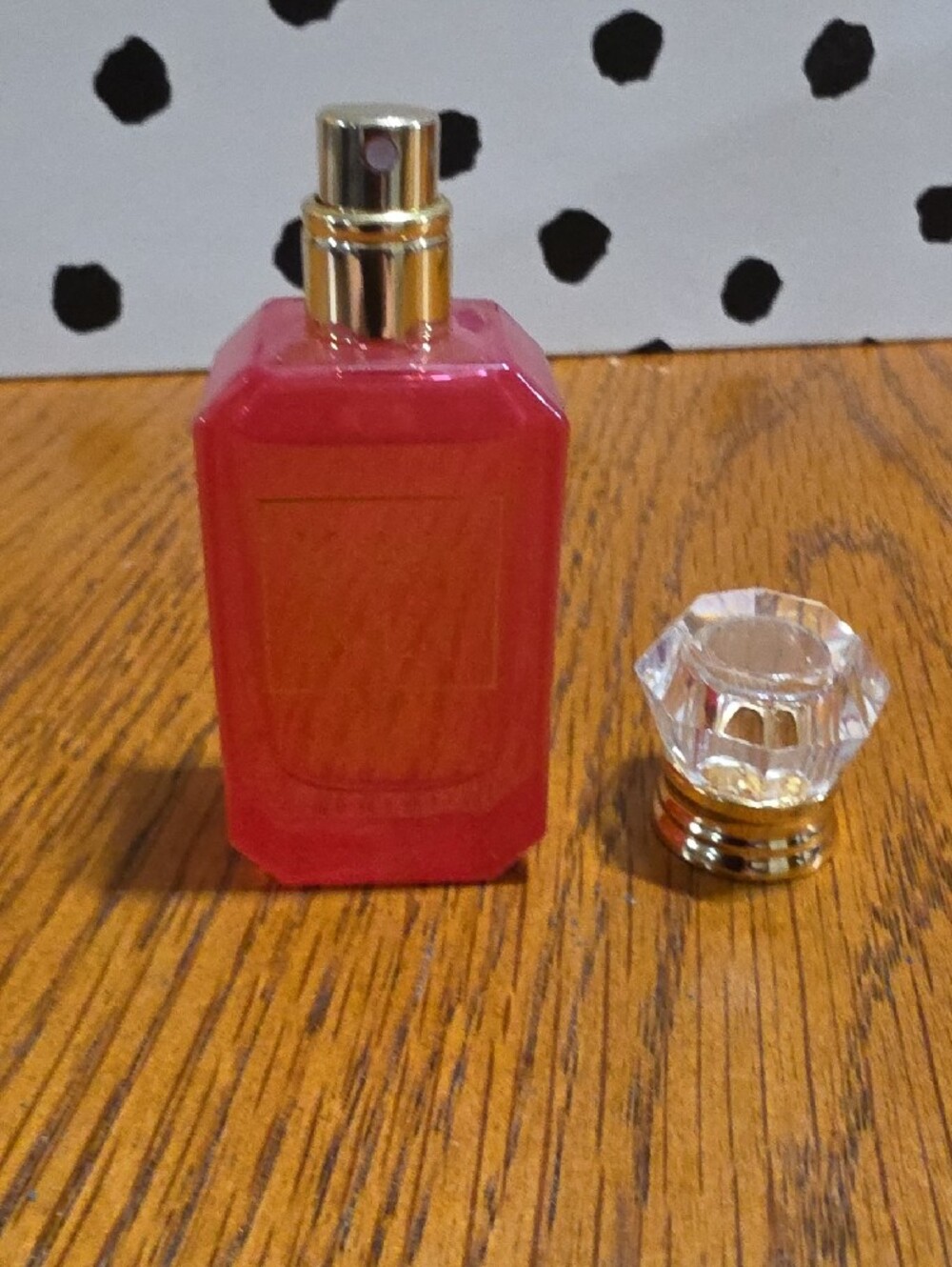 Kayali Eden Plush Pear 23 - Pink Perfume Bottle - Picture 2 of 3